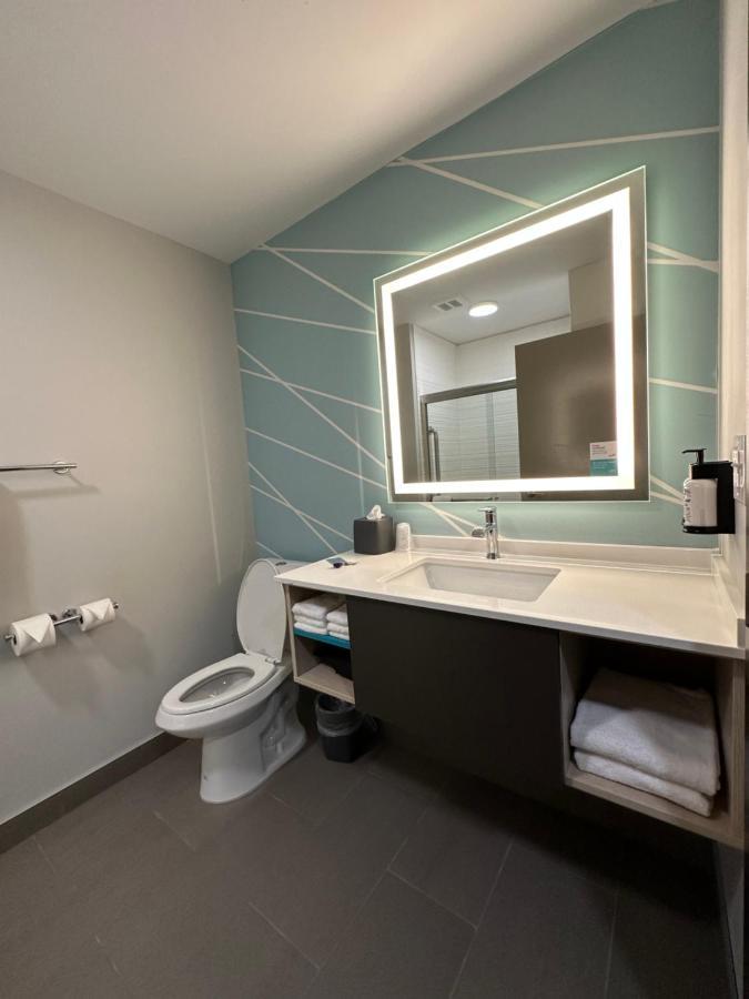 Avid - Wayne North By Ihg Fort Wayne