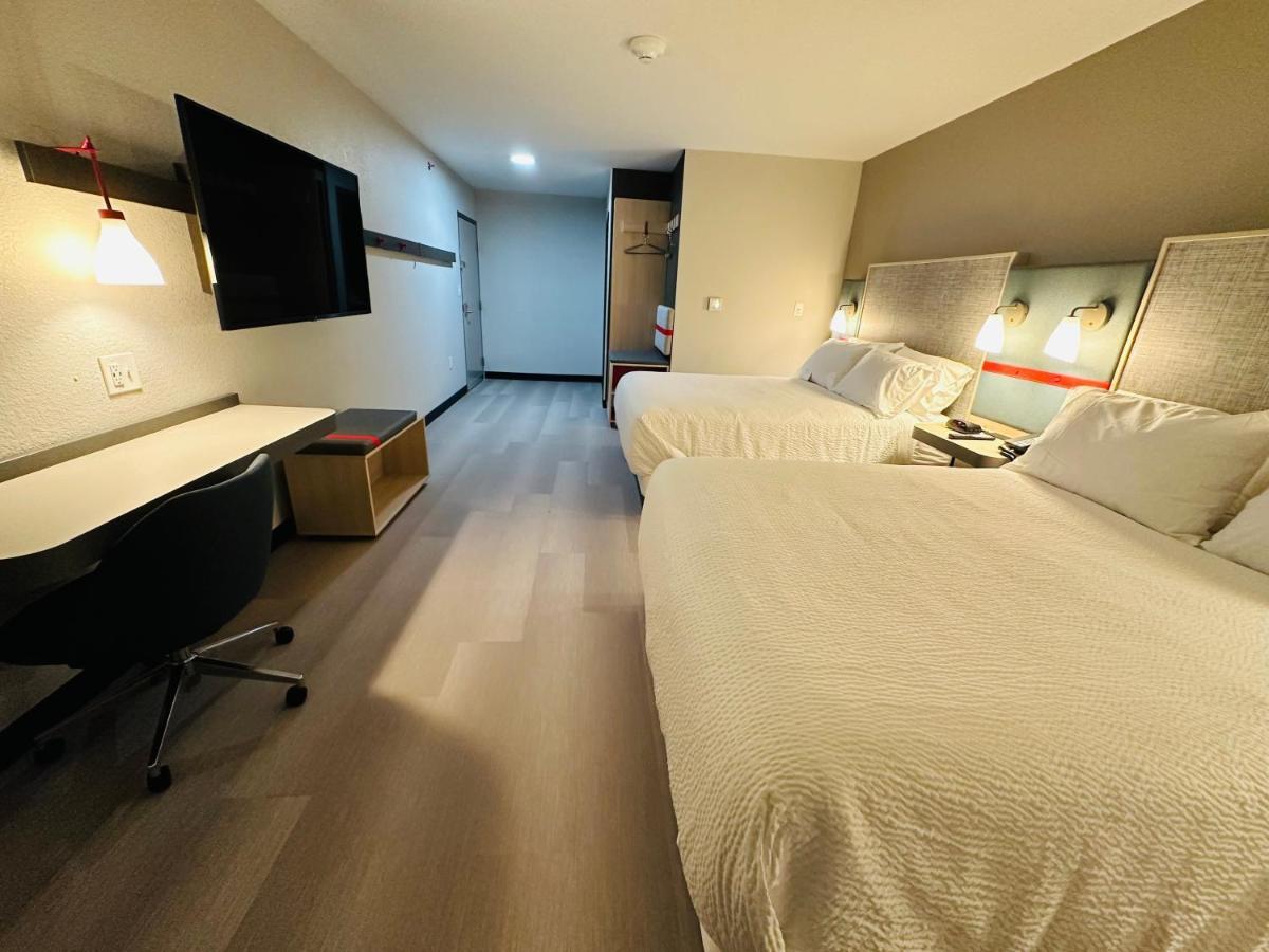 Avid - Wayne North By Ihg 2* Fort Wayne